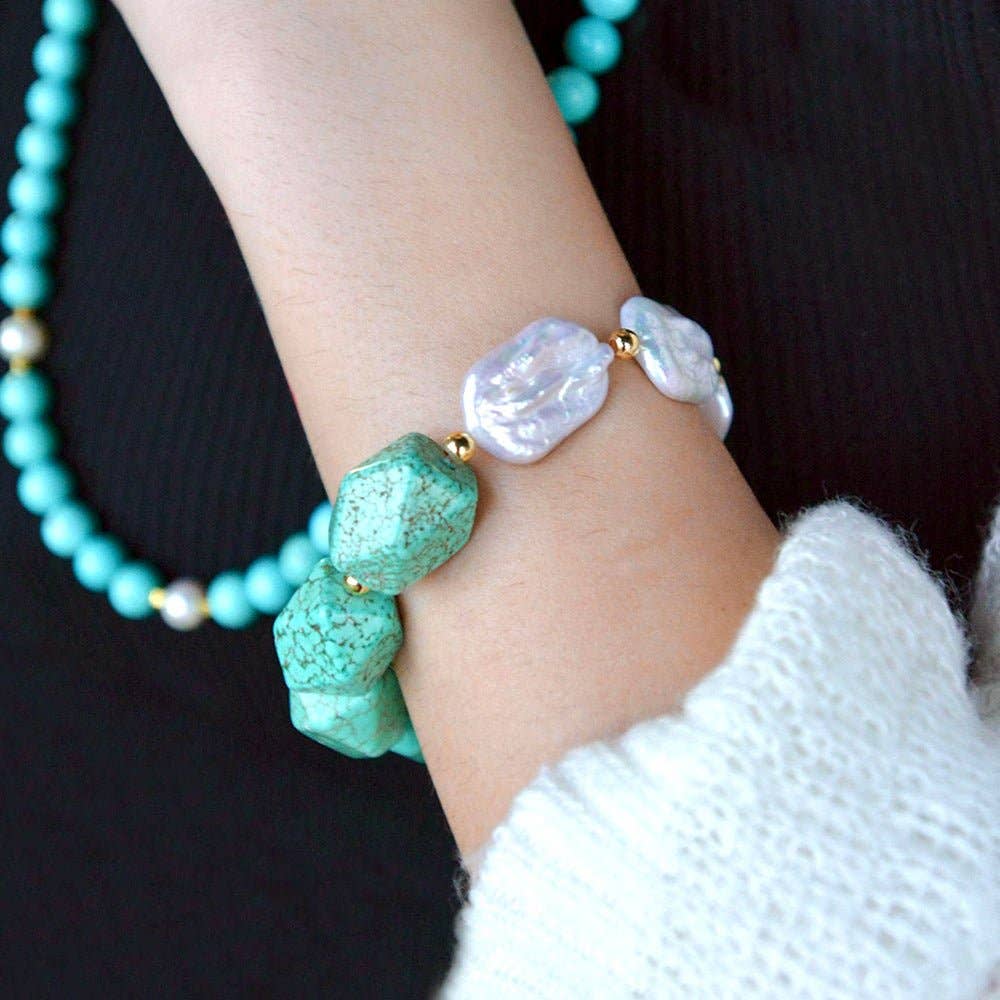 Hepburn Blue Magnesite and Pearl Golden Chunky Stretch Bracelet