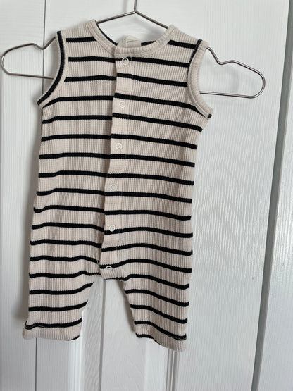 Organic Black and Cream Romper 0-3M