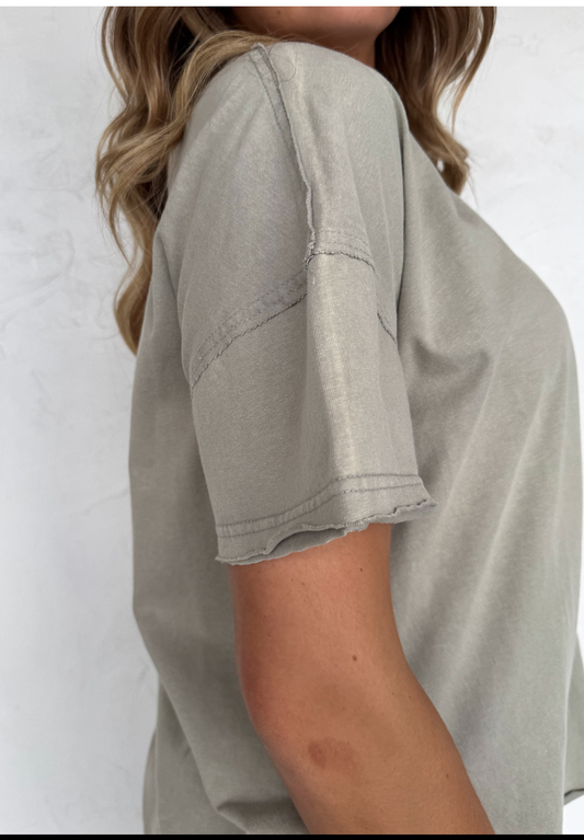 Joey Oversized tee in olive
