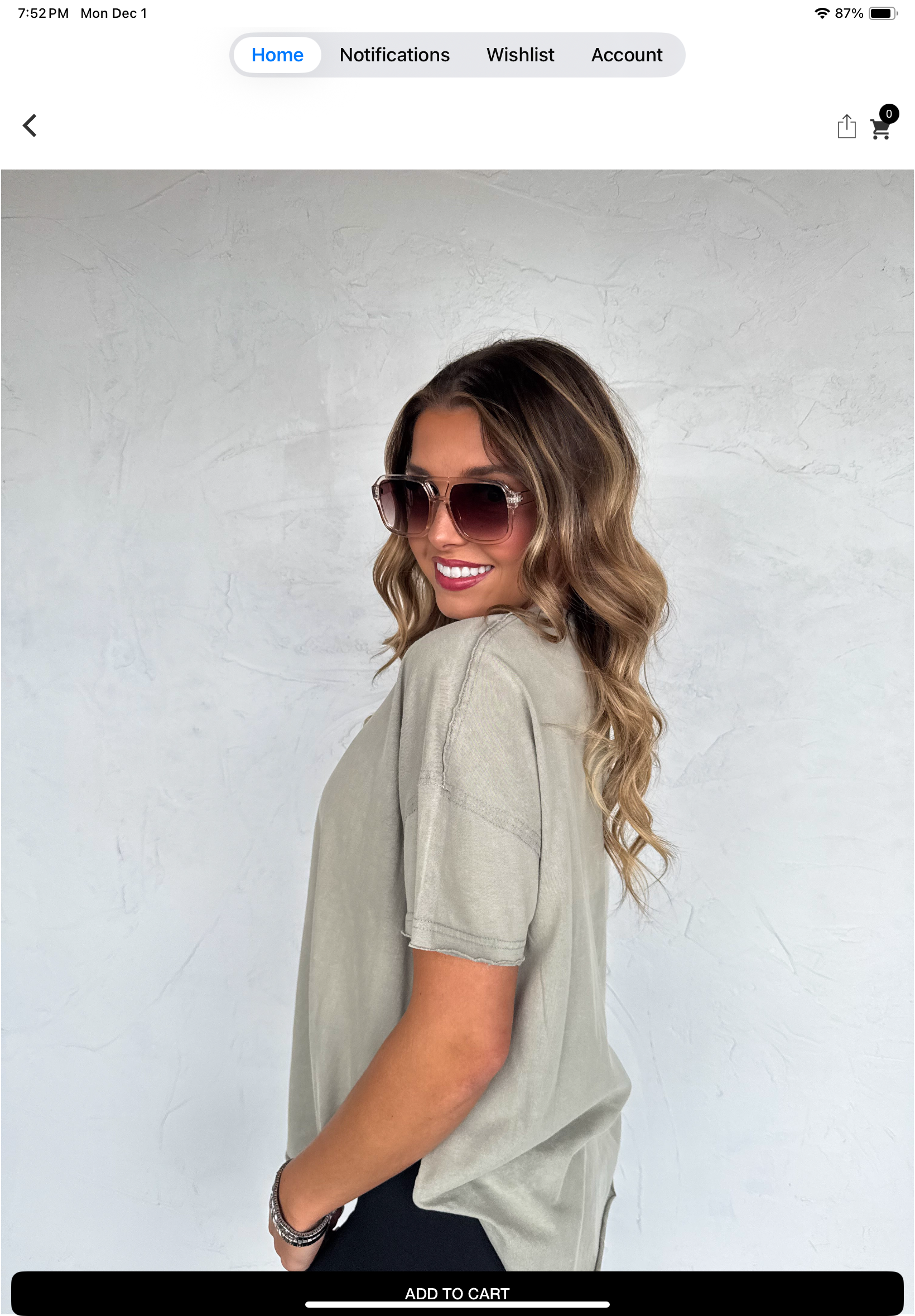 Joey Oversized tee in olive