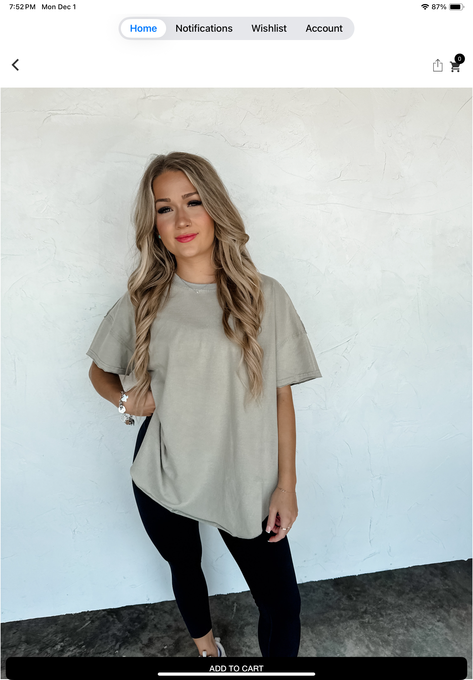 Joey Oversized tee in olive