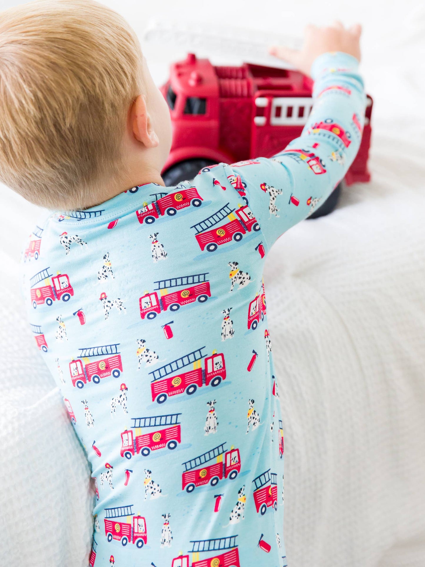 SoftSnooze™ Kids Bamboo Viscose Paws To The Rescue Long Sleeve Pajama Set: Blue / 12-18m
